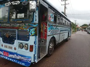 Ashok-Leyland Viking 2010 Bus (Used)