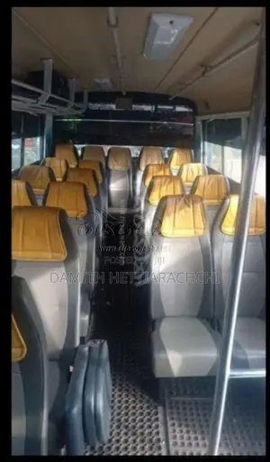 Eicher Starline 2006 Bus (Used)