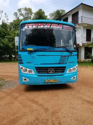 Tata Starbus 2010 Bus (Used)