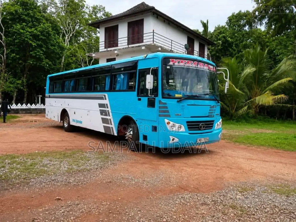 Tata Starbus 2010 Bus (Used)