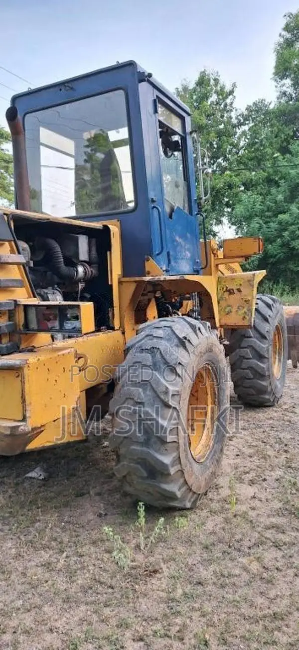 Kobelco Lk300-2 2012 Heavy-Duty (Used)