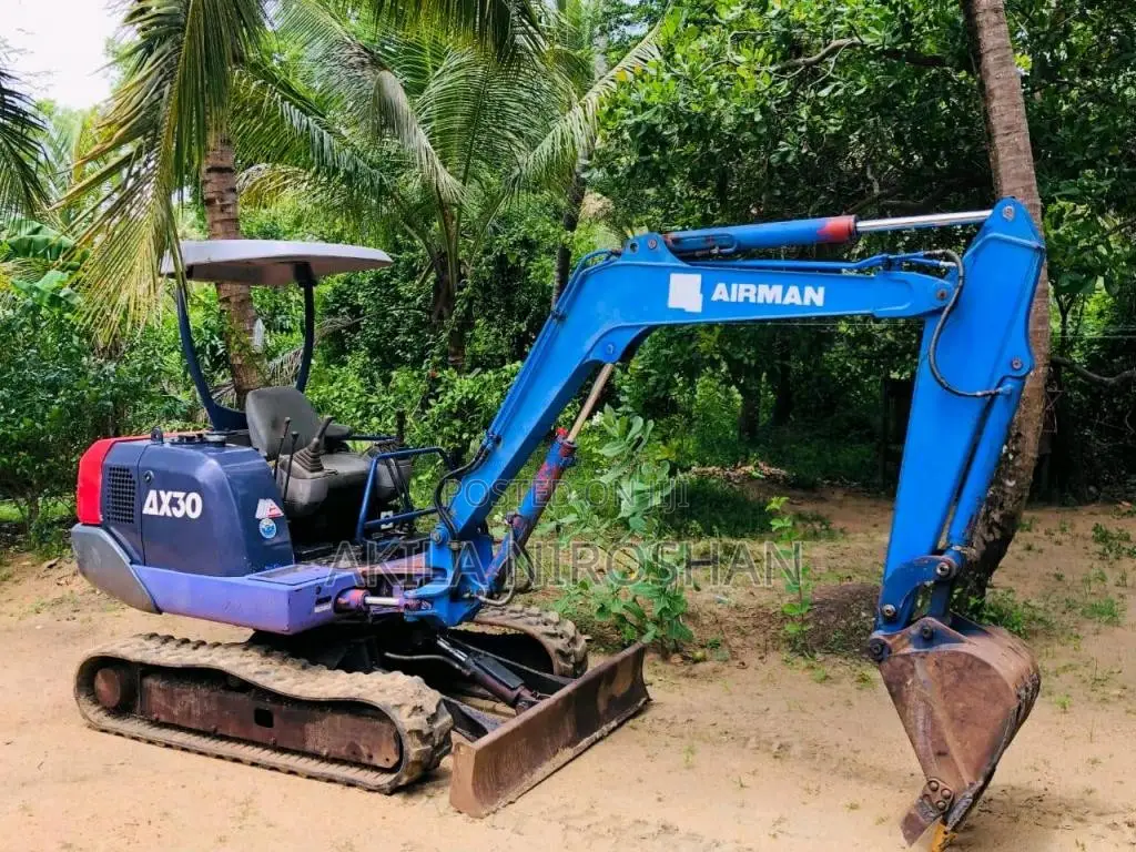 Hitachi Airman 2010 Heavy-Duty (Used)