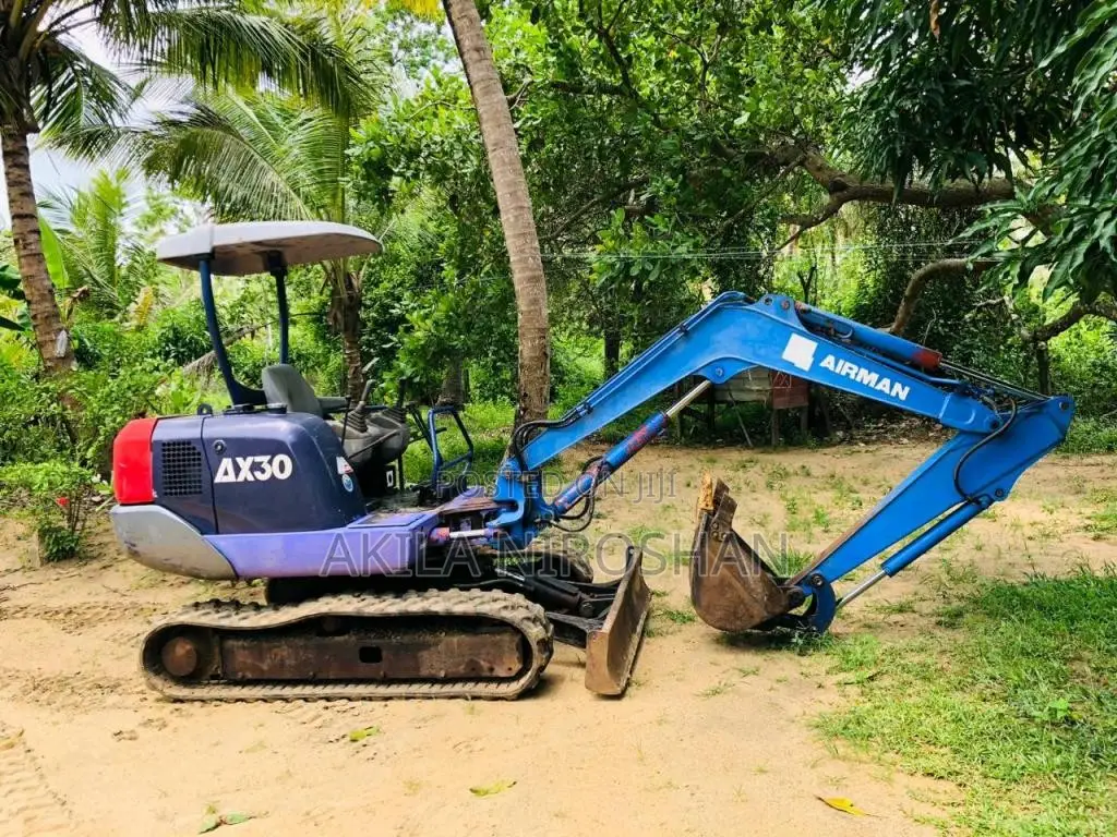 Hitachi Airman 2010 Heavy-Duty (Used)