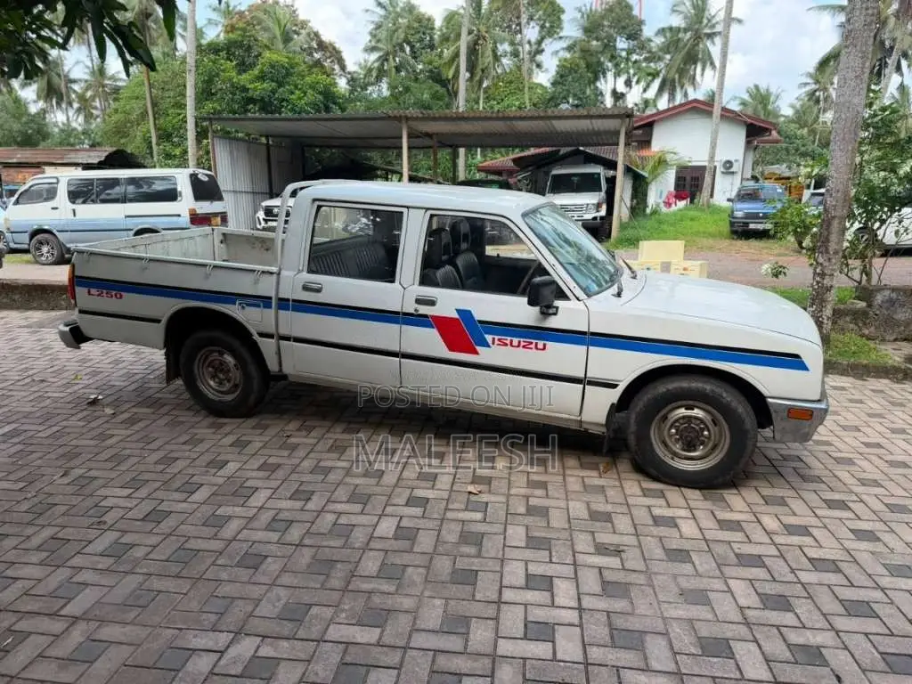 Isuzu L350 1986 Pickup (Used)