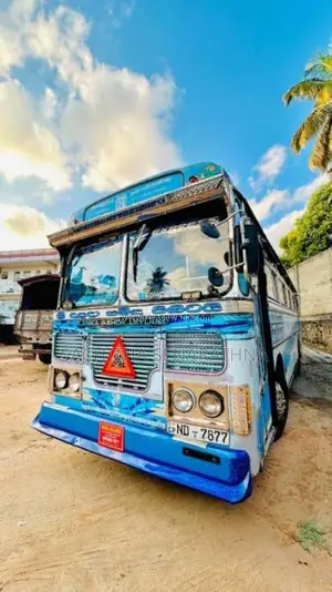 Ashok-Leyland Turbo 2010 Bus (Used)