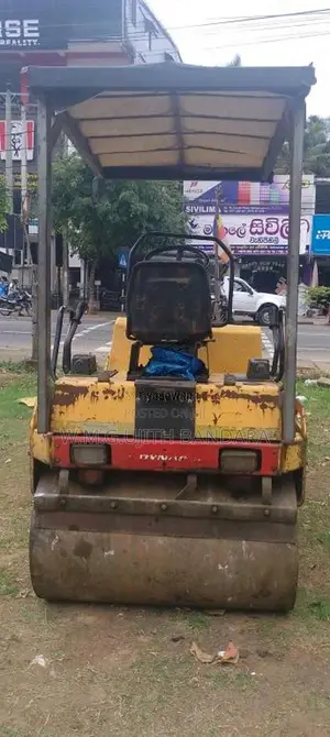 Dyno Dynapac 1998 Heavy-Duty (Used)