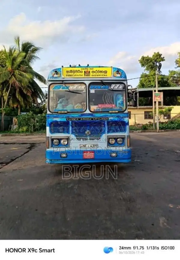 Ashok-Leyland Viking 2016 Bus (Used)