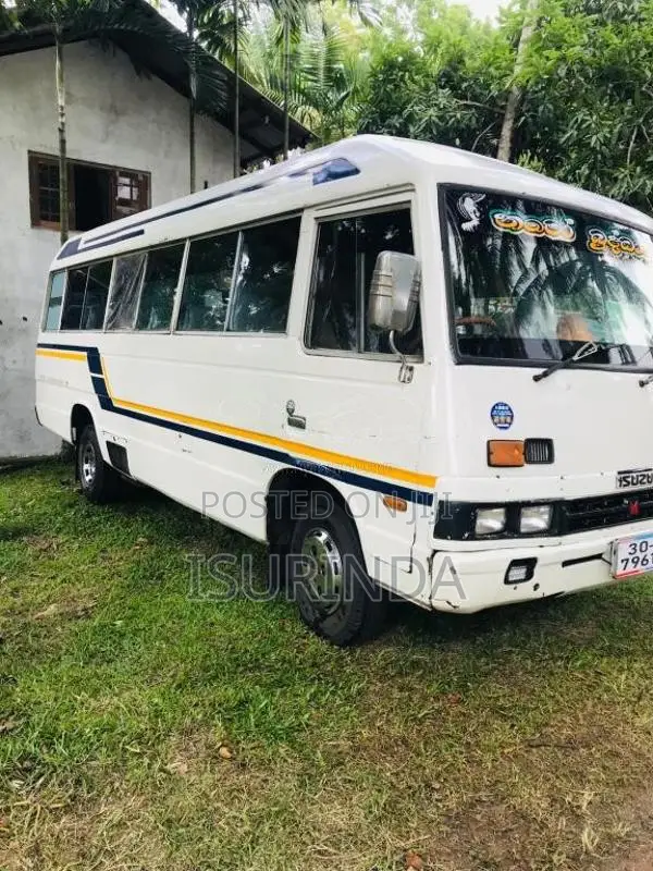 Isuzu Journey 1981 Bus (Used)