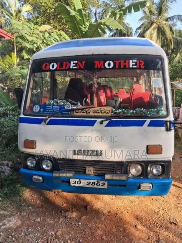 Isuzu Journey 1980 Bus (Used)