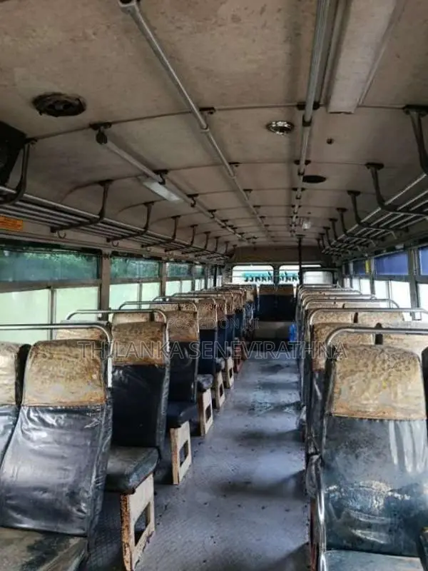 Ashok-Leyland Viking 2003 Bus (Used)