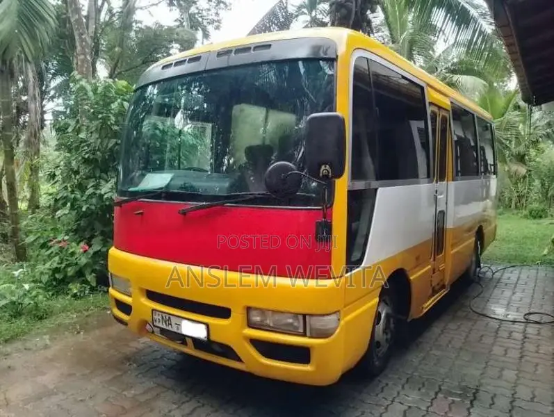 Nissan Civilian 2001 Bus (Used)
