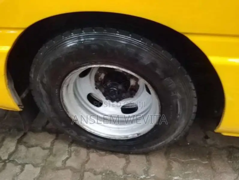 Nissan Civilian 2001 Bus (Used)