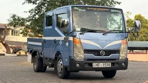Nissan Altas 2004 Crew Cab (Used)