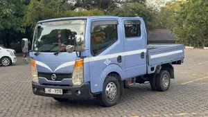 Nissan Altas 2004 Crew Cab (Used)