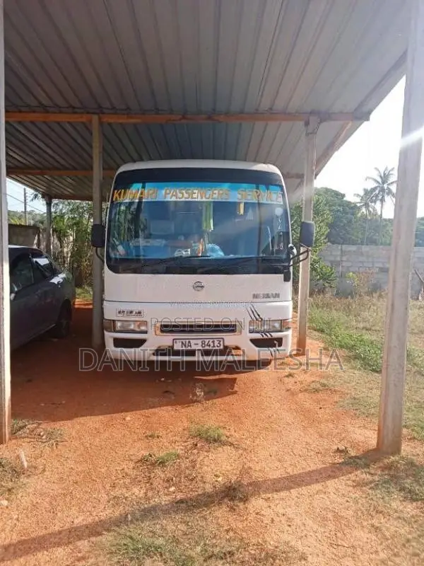 Nissan Civilian 2005 Bus (Used)