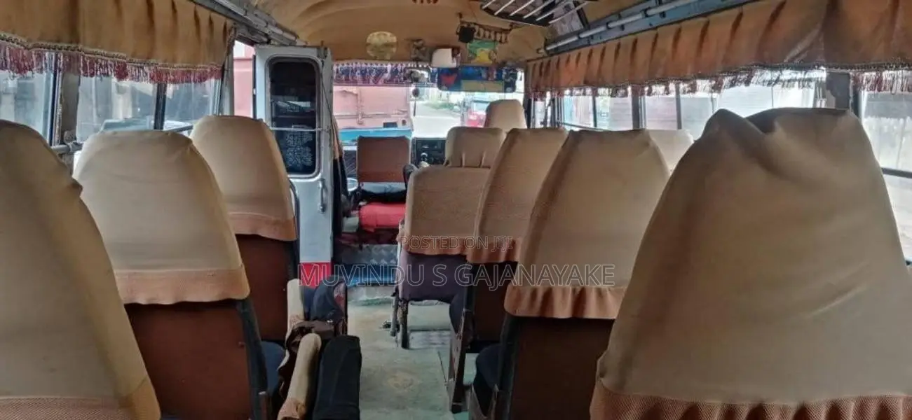 Isuzu Journey 1980 Bus (Used)