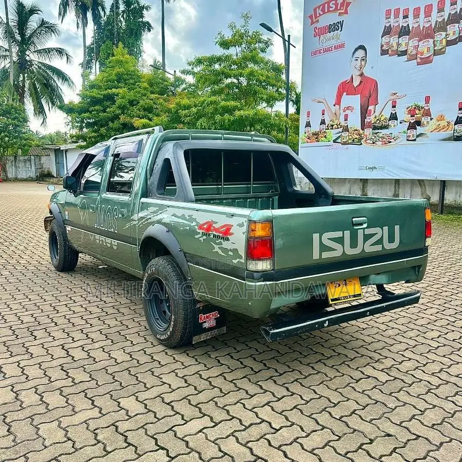 Nissan D21 1995 Pickup (Used)