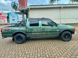 Nissan D21 1995 Pickup (Used)