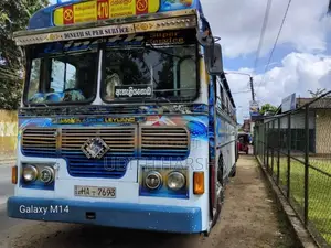 Ashok-Leyland Hino Power 2003 Bus (Used)