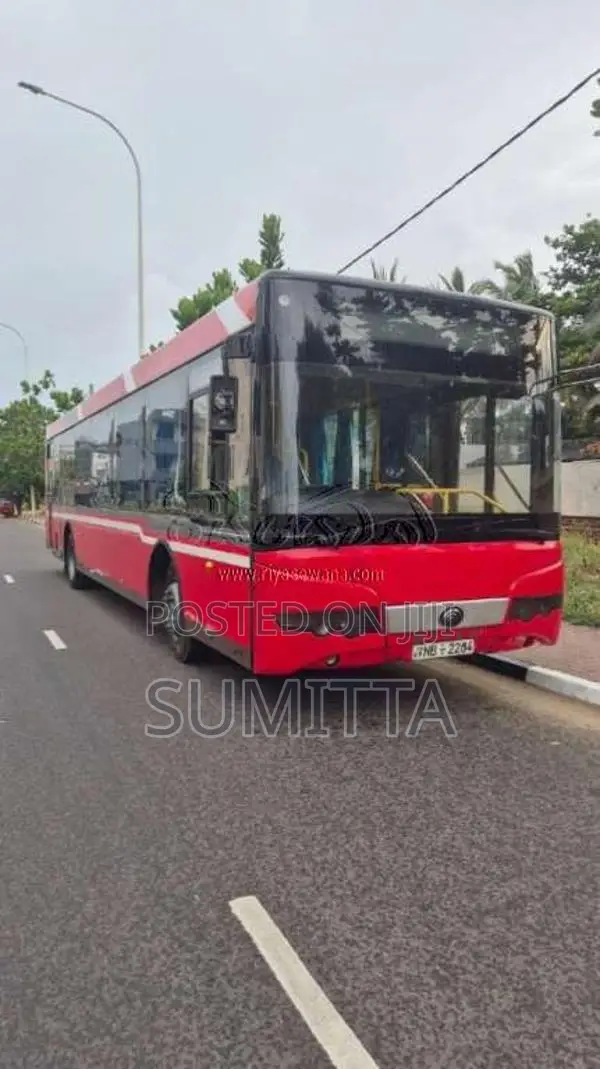 Micro YUTONE 2012 Bus (Used)