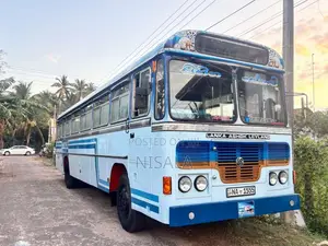 Ashok-Leyland Leyland 2006 Bus (Used)