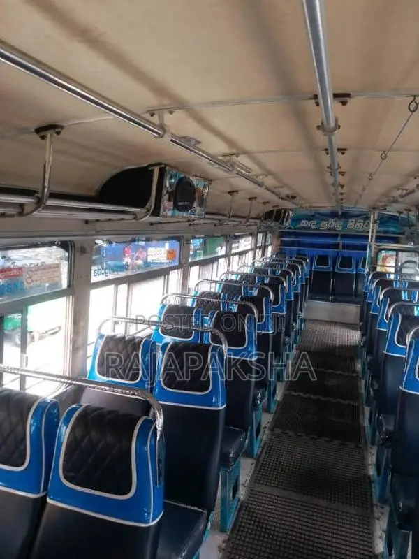 Ashok-Leyland Leyland 2010 Bus (Used)