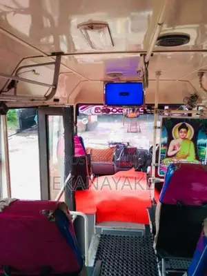 Ashok-Leyland MITR 2018 Bus (Used)