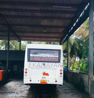 Ashok-Leyland MITR 2018 Bus (Used)