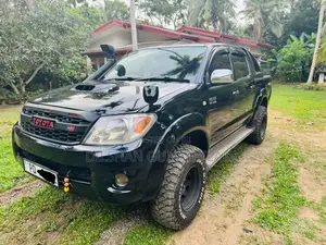 Toyota Hilux 2008 Pickup (Used)