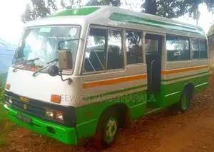 Isuzu Journey M 1981 Bus (Used)