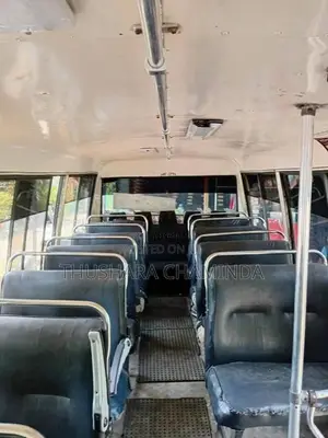 Eicher Eicher 2003 Bus (Used)