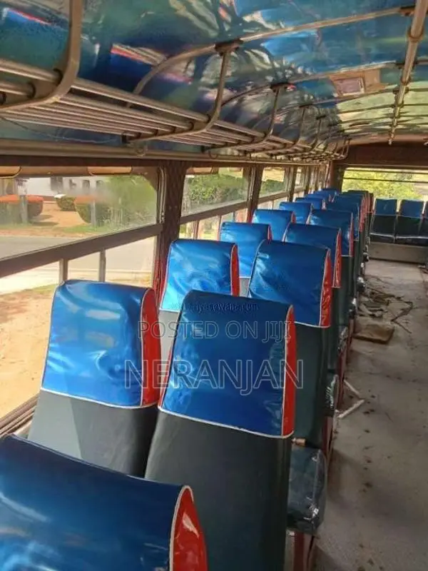 Ashok-Leyland Viking 2005 Bus (Used)