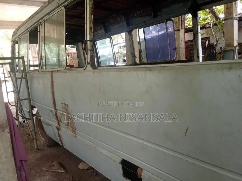 Toyota Coaster 1983 Bus (Used)
