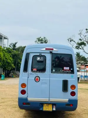 Mitsubishi Fuso 2012 Bus (Used)