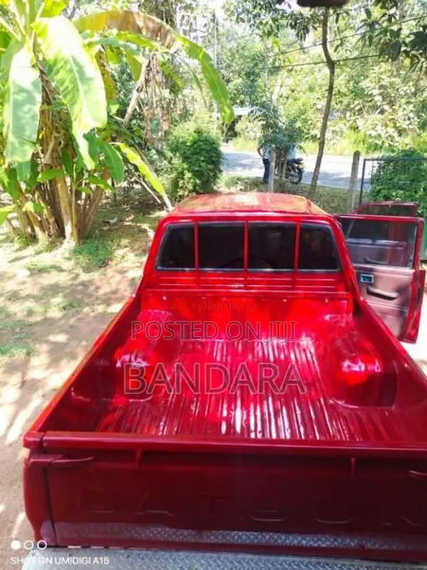 Nissan 100 Condition 1981 Pickup (Used)
