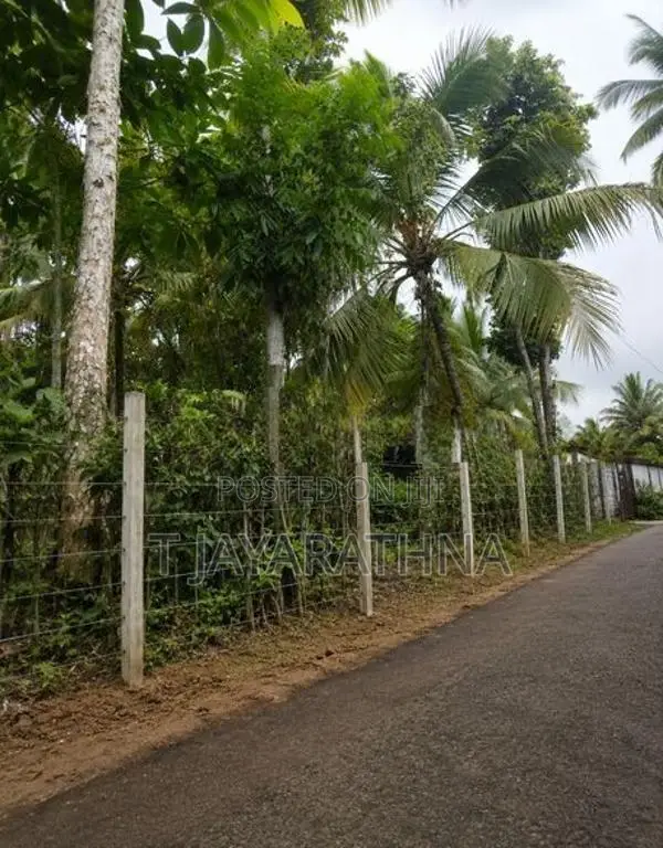 Land for Sale in Kosgama