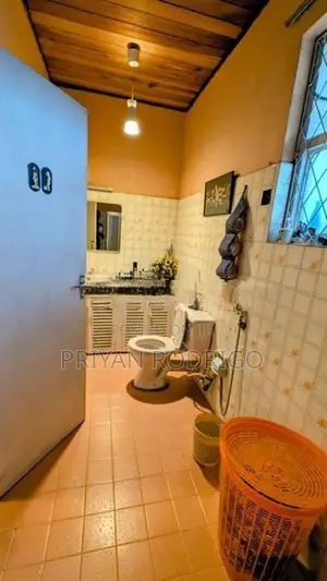 Nugegoda 14 Perch valuable Land with a 03 BedRoom Livable House for Sa