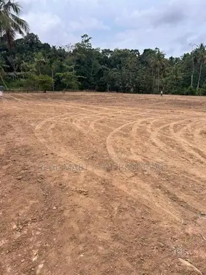 MATARA : 300-PERCH CABANA LAND FOR SALE