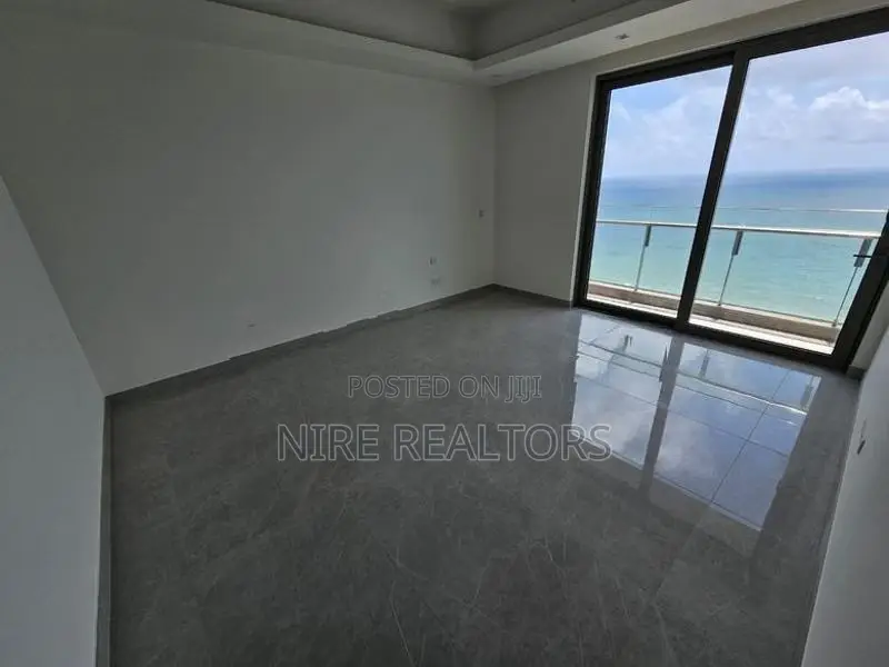 High-Floor 3BR Apartment for Sale at 606 The Address, Colombo 03