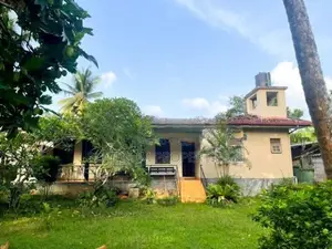 43 Perch Single Story House For Sale In Talawatugoda Kalalgoda