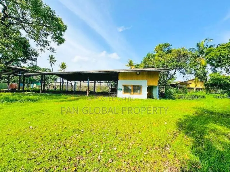 Commercial Land for Sale in Ja-Ela