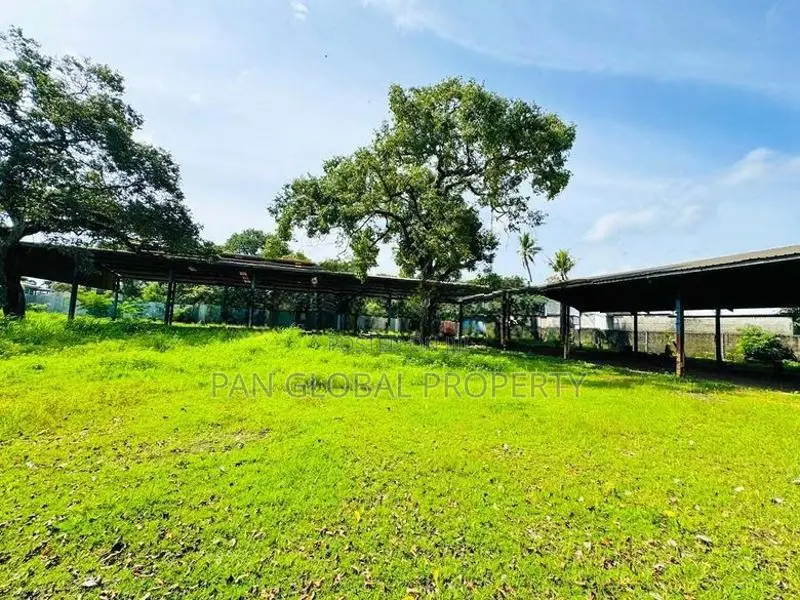 Commercial Land for Sale in Ja-Ela