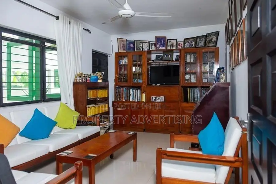 Nawala Luxury House for Sale
