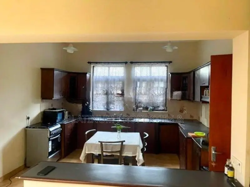 43 Perch Single Story House For Sale In Talawatugoda Kalalgoda