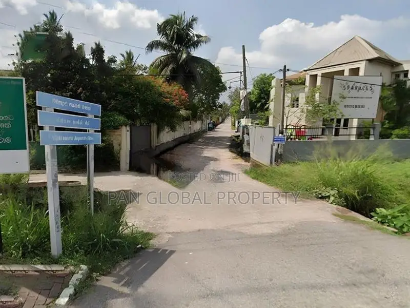 Land for Sale in Dehiwala