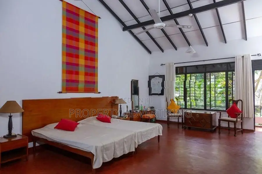 Nawala Luxury House for Sale