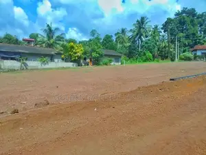 Gampaha Udugampala Land for Sale