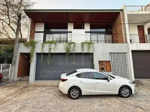 Modern Luxury House for Sale In Bokundara / Prime Location Code HJ040