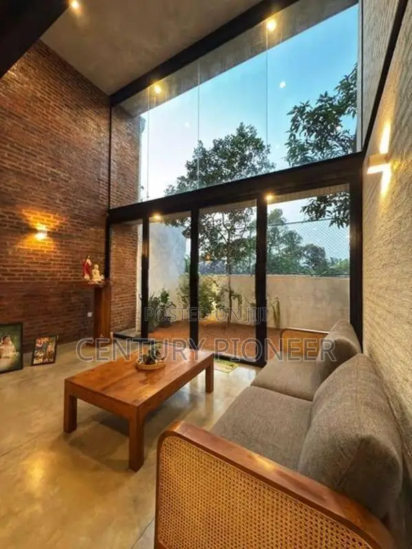 Modern Luxury House for Sale In Bokundara / Prime Location Code HJ040