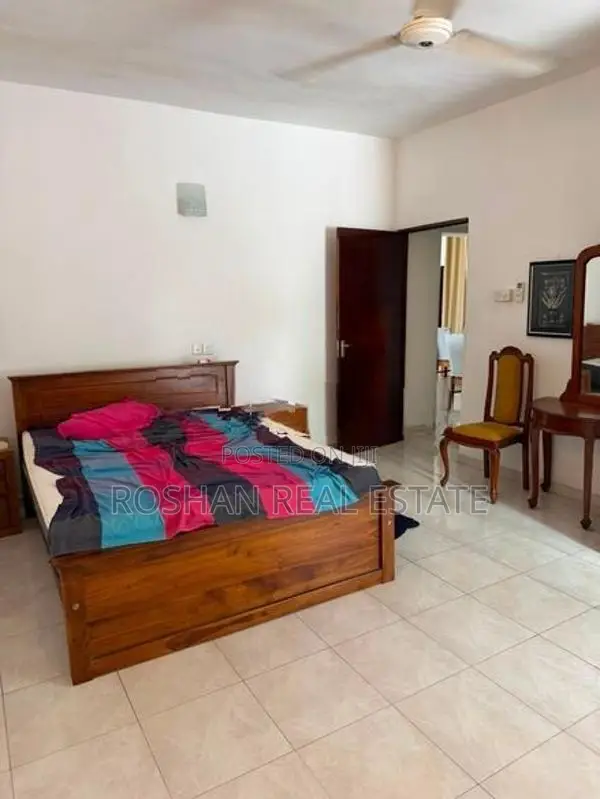 MODERN HOUSE FOR RENT COLOMBO 4 SH2730